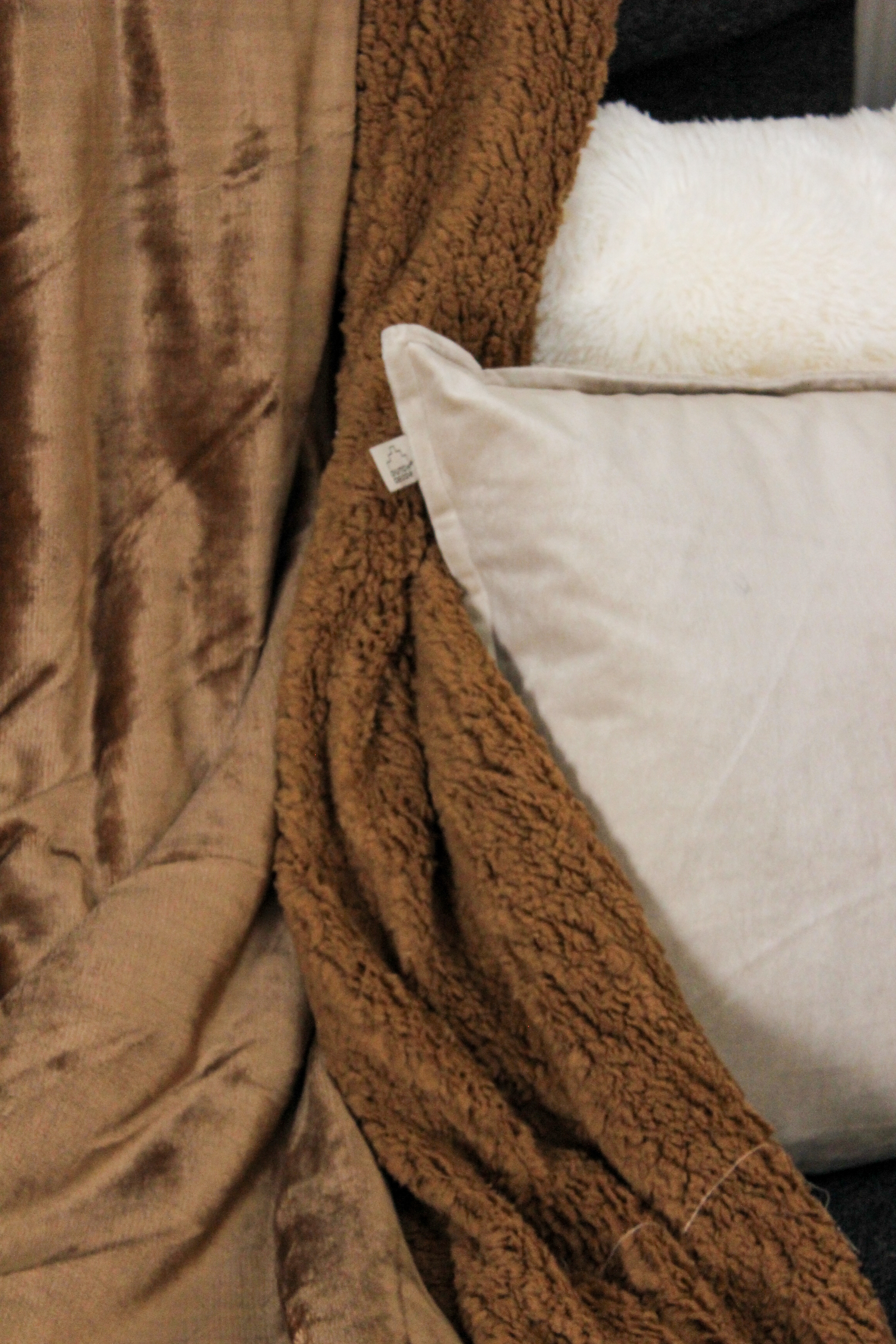 Kuscheldecke Runi - Karamell