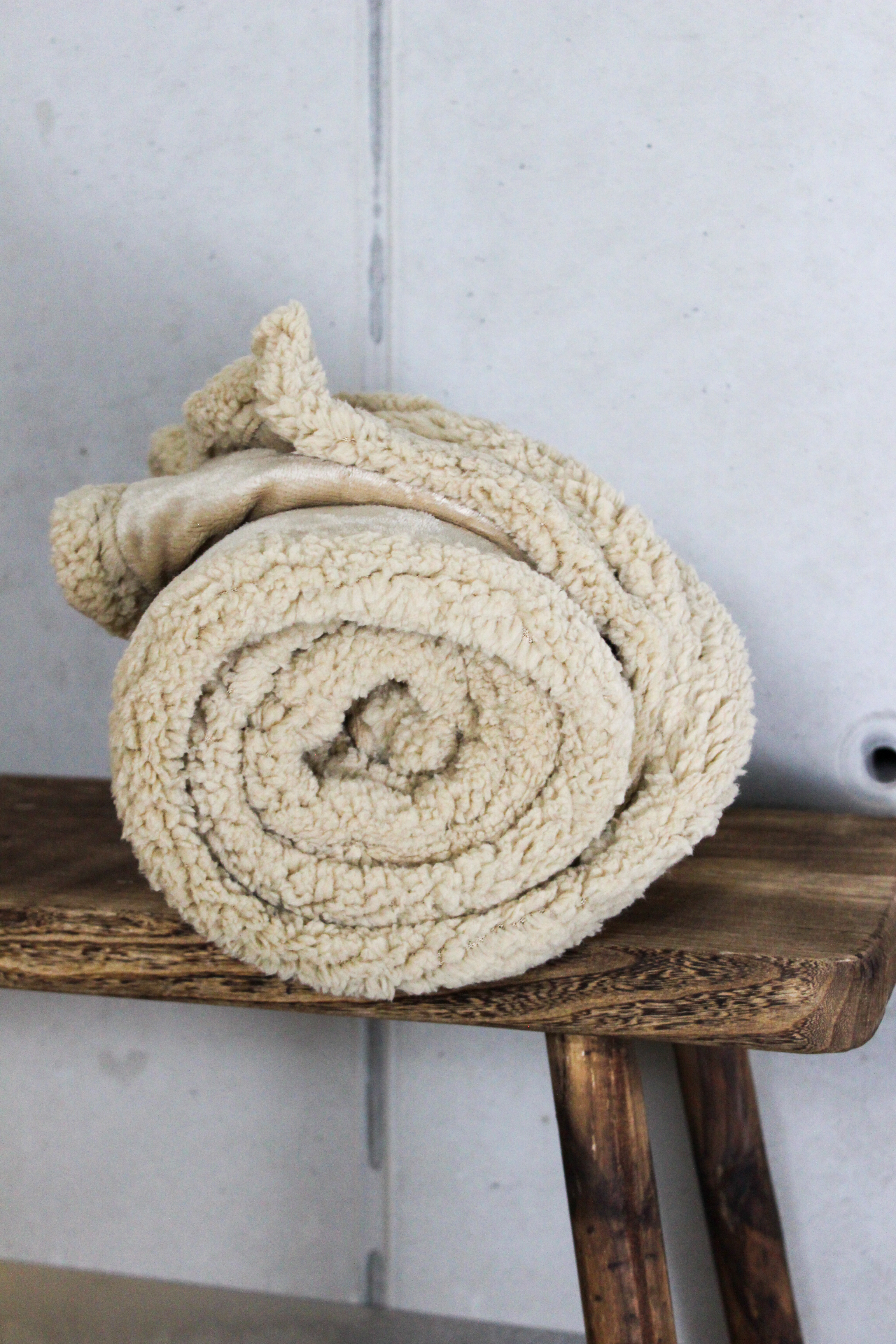 Kuscheldecke Runi - Beige