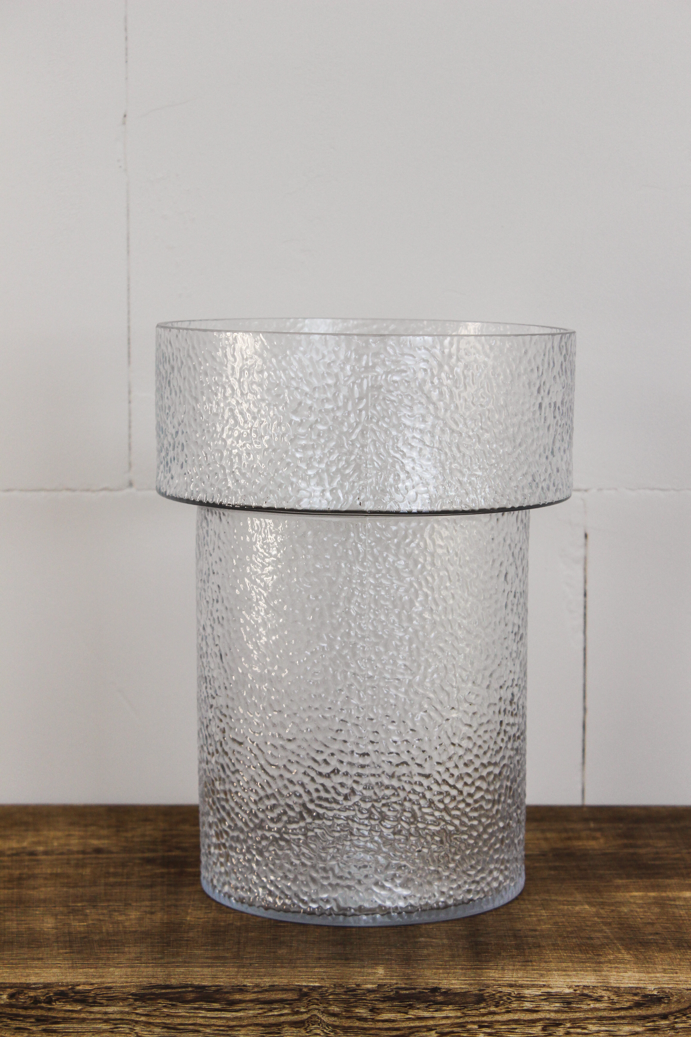Wohnfuehl_Shop_UG_Vase_Dana_glas_4.jpg