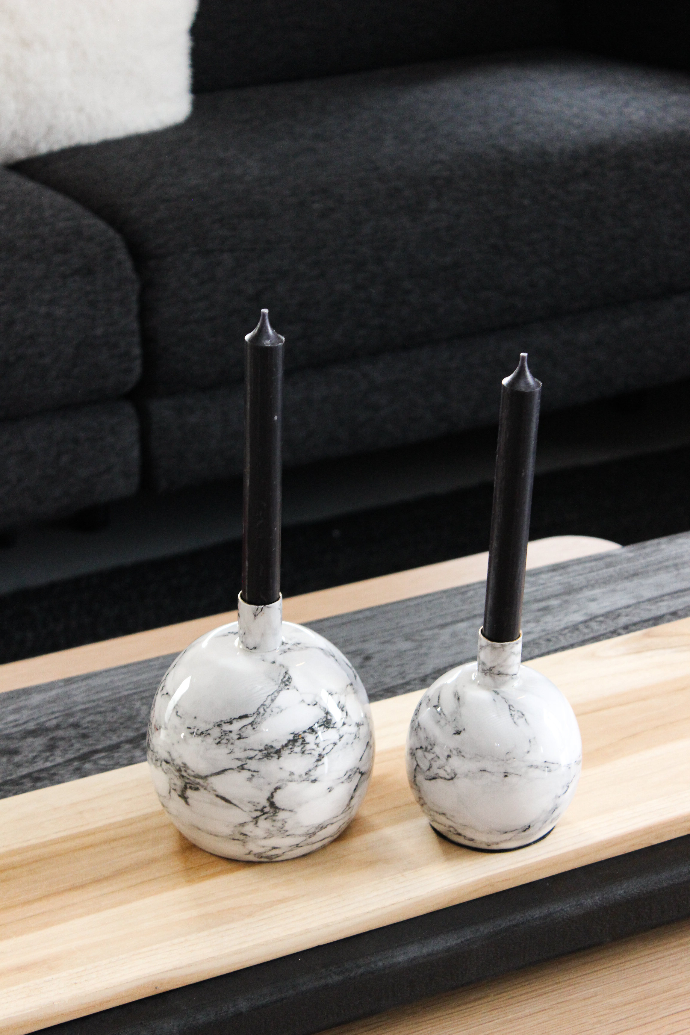 Wohnfuehl_Shop_UG_Kerzenhalter_Wilma_gross_Marmor_weiss_2.jpg