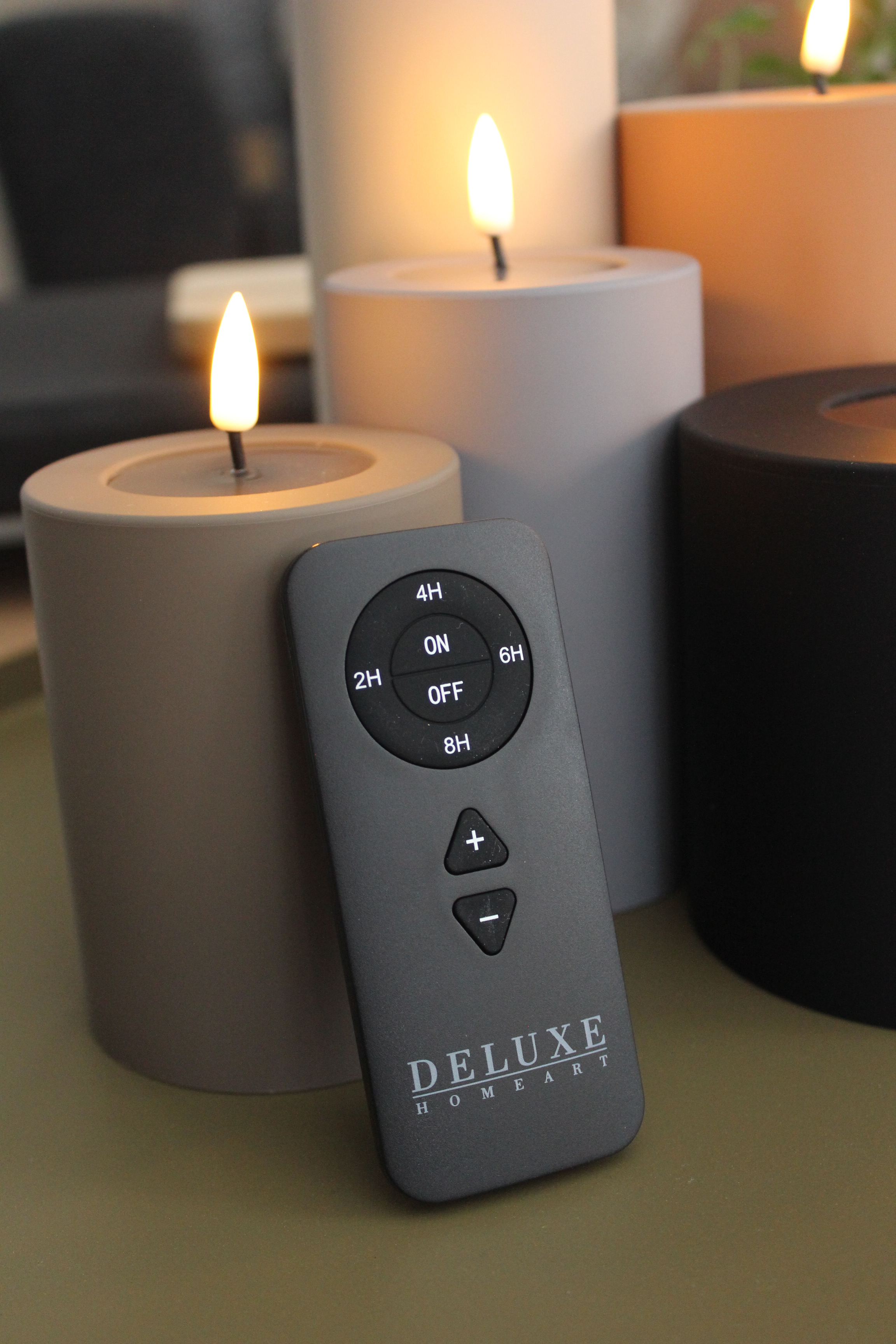 LED Stumpenkerze 7,5x20 - Grau